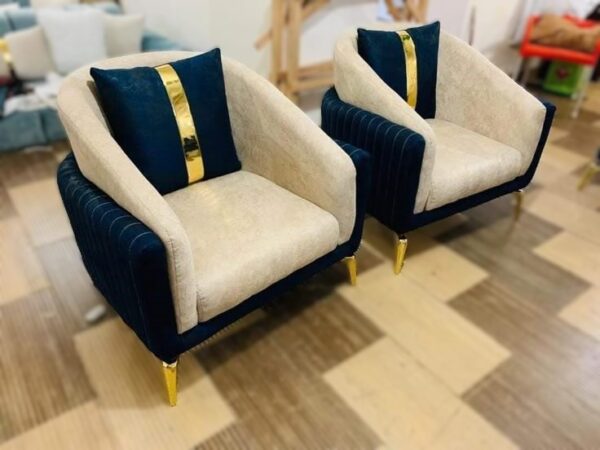 Hand Carving Chinioti Bedroom Chairs Set