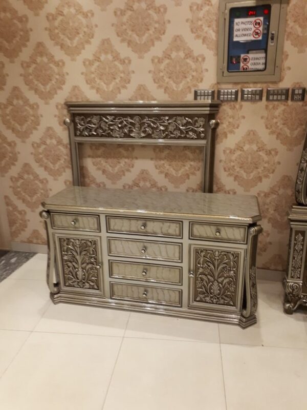 Flower Design Carving Bed Set - Image 3