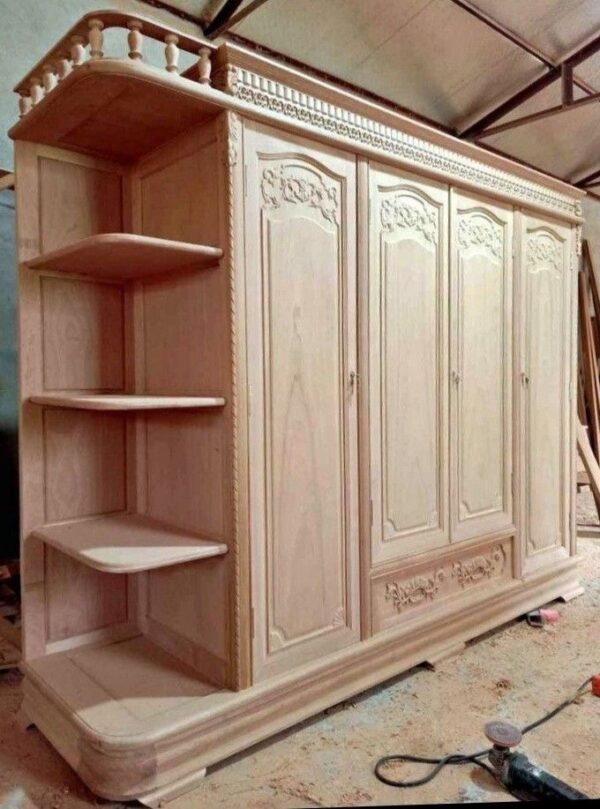 Chinioti Heirloom Closet Wardrobe